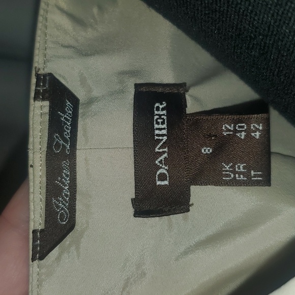 Danier Dress - Picture 7 of 8